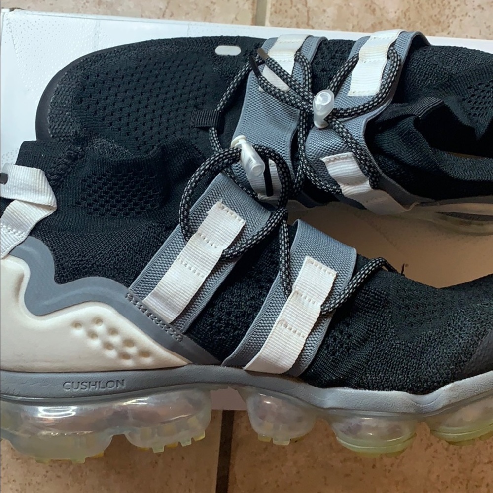 Vapor Max - Picture 2 of 4